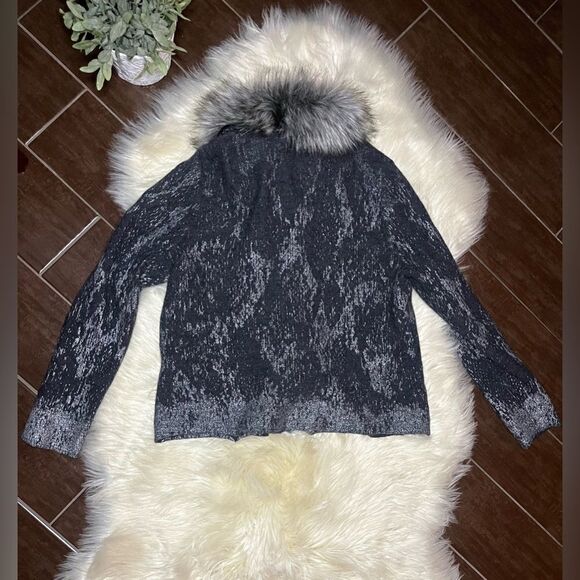 Chico’s Kendall Foil-Printed Cardigan sz 2 (12/L) - Picture 8 of 10